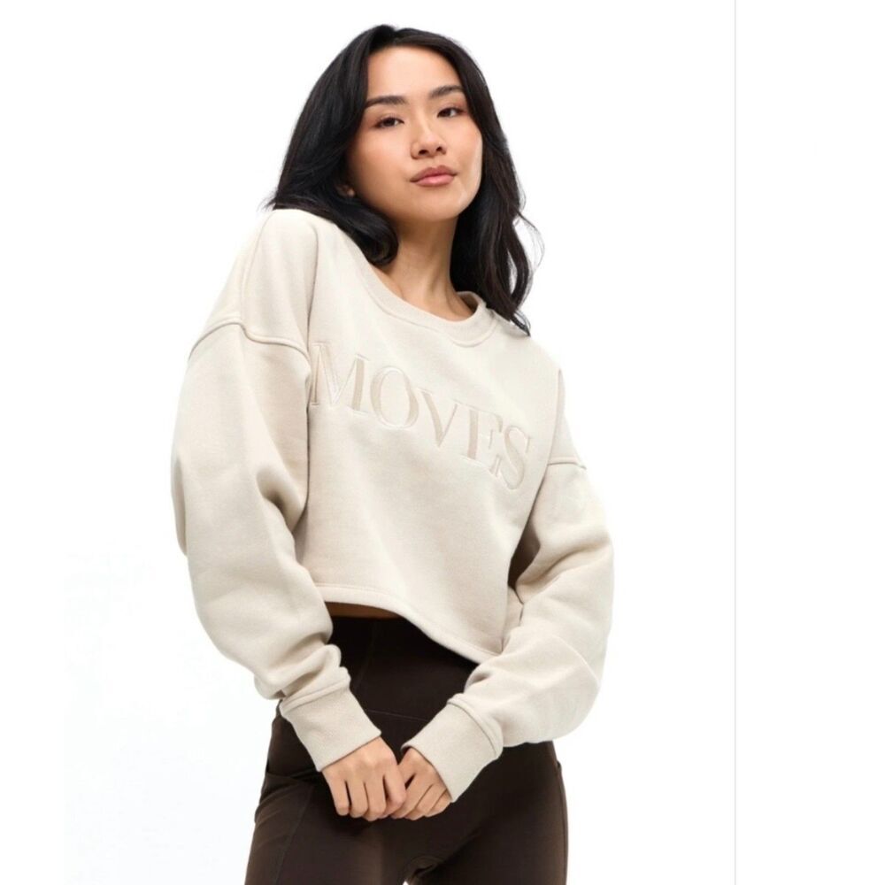 BuffBunny Moves Fleece Crop Pullover Sweatshirt Size Large in Bone Oversized